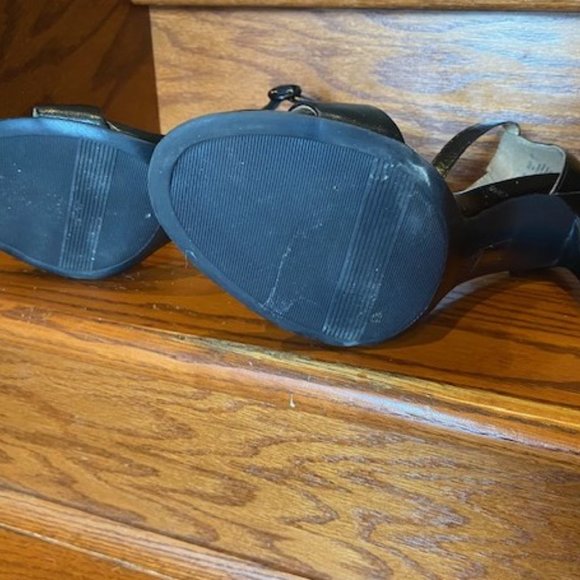 NATURALIZER SIZE 1Om BLACK OPEN TOE DRESS SANDALS - Picture 4 of 4